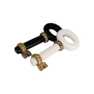 925 Sterling Silver Black And White Animal Key Pendant Set With Gold Tone...